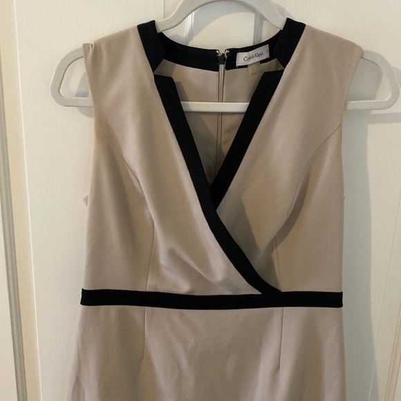 Calvin Klein, beige and black, size 4 dress. - Picture 2 of 3